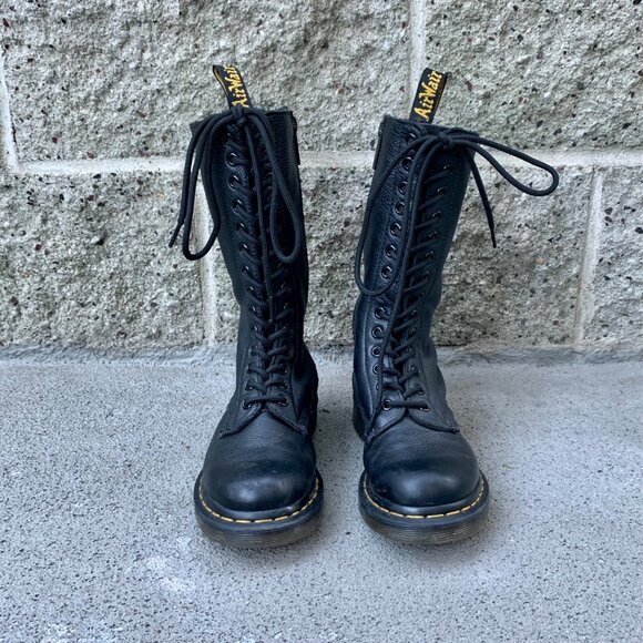 DR DOC MARTENS 14 Eyelet Boots Womens 5 EU 36 Black Leather Mid Calf Lace Up - Picture 10 of 10